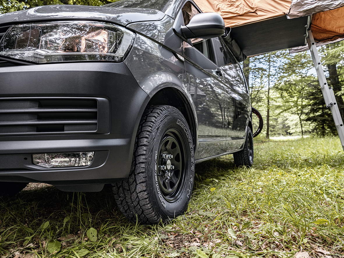 DOTZ 4x4 Dakar dark_camper_VWT6_imagepic05.JPG